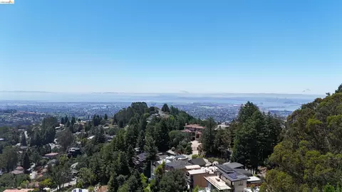 7150 Marlborough, Oakland, CA 94705