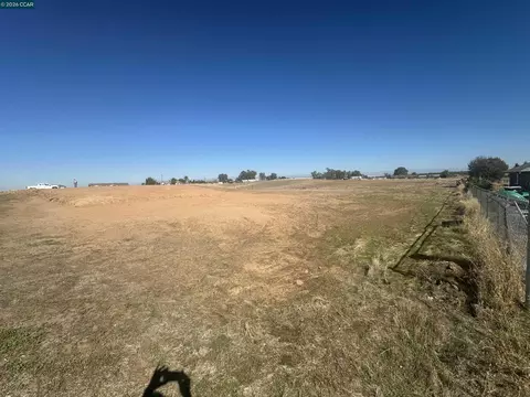 31341 Brightwood Rd, Madera, CA 93638 photo 2