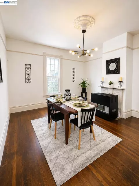 Dining - 2248 E 22nd St, Oakland, CA 94606 photo 1 of 1