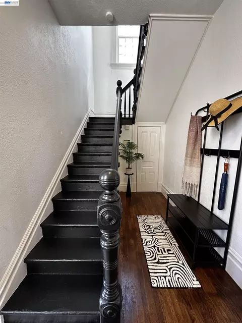 Entry Way - 2248 E 22nd St, Oakland, CA 94606 photo 1 of 2