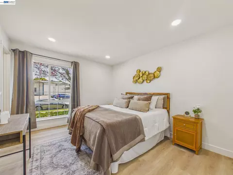 Bedroom - 7482 Larkdale Ave, Dublin, CA 94568 photo 4 of 5