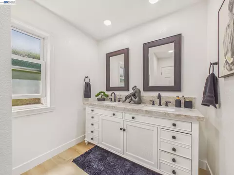Bath - 7482 Larkdale Ave, Dublin, CA 94568 photo 1 of 5