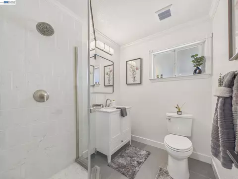 Bath - 7482 Larkdale Ave, Dublin, CA 94568 photo 5 of 5