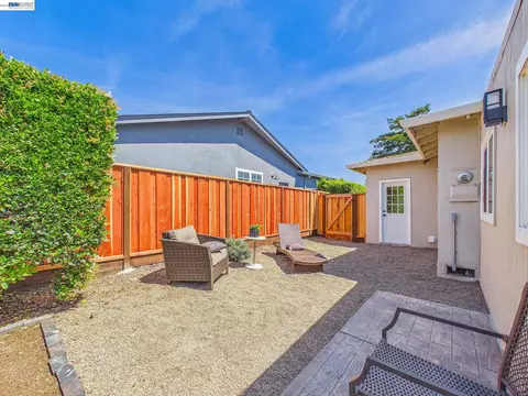 Exterior - 7482 Larkdale Ave, Dublin, CA 94568 photo 3 of 6