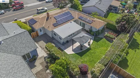 View/Area - 7482 Larkdale Ave, Dublin, CA 94568 photo 3 of 4