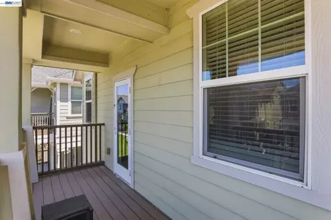 Exterior - 710 Anne Marie Way, Isleton, CA 95641 photo 6 of 12