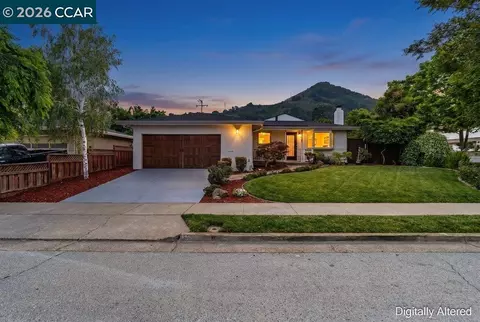 17395 De Witt Ave, Morgan Hill, CA 95037