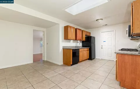 Other - 252 Madison Ave, Bay Point, CA 94565 photo 1 of 3