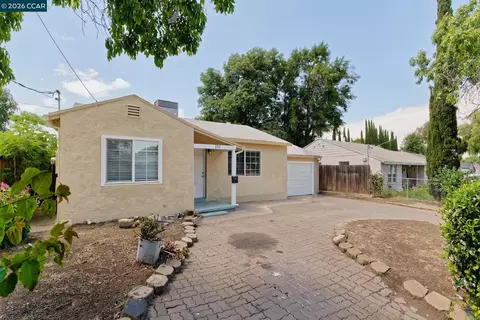 Exterior - 252 Madison Ave, Bay Point, CA 94565 photo 2 of 7