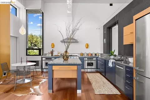 Kitchen - 875 Colusa Ave, Berkeley, CA 94707 photo 7 of 8