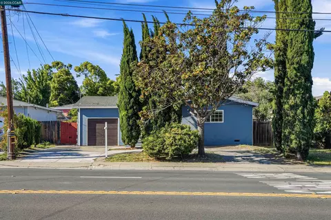 219 W Leland Rd, Pittsburg, CA 94565