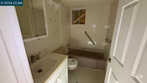 Bath - 93 Mackie Dr, Martinez, CA 94553 photo 1 of 2