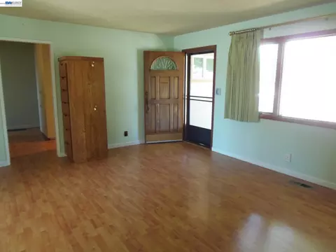Living - 8155 Elgin Ln, Dublin, CA 94568 photo 2 of 2