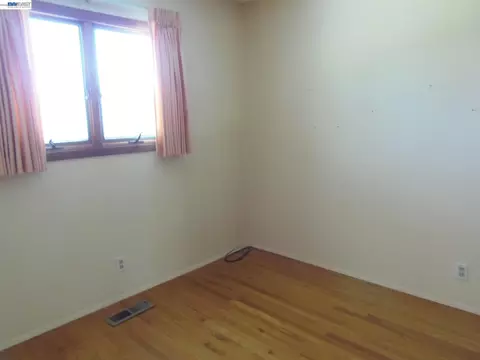 Bedroom - 8155 Elgin Ln, Dublin, CA 94568 photo 2 of 7