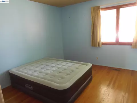Bedroom - 8155 Elgin Ln, Dublin, CA 94568 photo 5 of 7