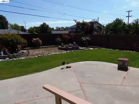 Exterior - 8155 Elgin Ln, Dublin, CA 94568 photo 3 of 10