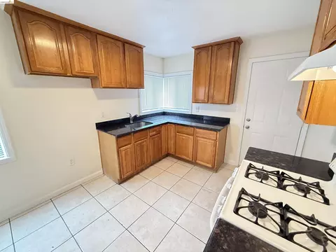 Kitchen - 1817 73rd Ave, Oakland, CA 94621 photo 3 of 3