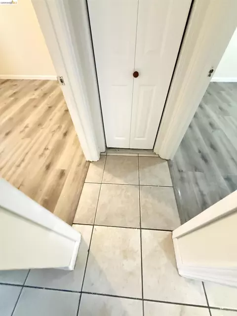 Entry Way - 1817 73rd Ave, Oakland, CA 94621 photo 2 of 2