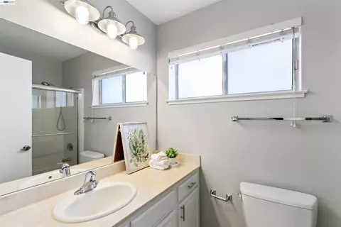 Bath - 6159 Corte Padre, Pleasanton, CA 94566 photo 7 of 7