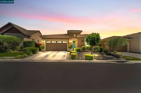 1929 Burgundy Ln, Brentwood, CA 94513