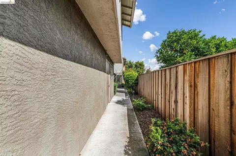 Exterior - 76 Oakes Blvd, San Leandro, CA 94577 photo 8 of 12