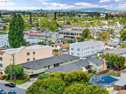 View/Area - 76 Oakes Blvd, San Leandro, CA 94577 photo 6 of 8