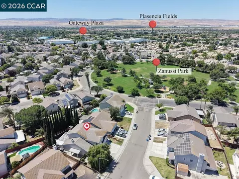 View/Area - 1720 Treehaven Ln, Tracy, CA 95376 photo 1 of 5