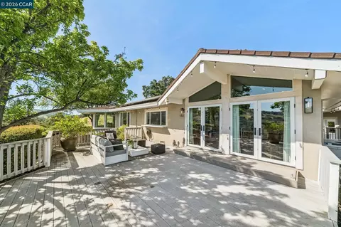 Exterior - 3175 Surmont Dr, Lafayette, CA 94549 photo 4 of 15