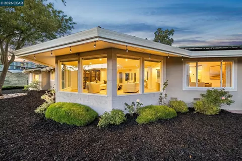 Exterior - 3175 Surmont Dr, Lafayette, CA 94549 photo 13 of 15