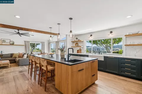 Kitchen - 3175 Surmont Dr, Lafayette, CA 94549 photo 2 of 8