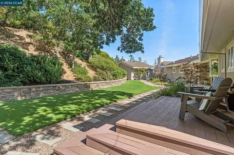 Exterior - 3175 Surmont Dr, Lafayette, CA 94549 photo 7 of 15