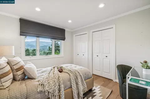 Bedroom - 3175 Surmont Dr, Lafayette, CA 94549 photo 5 of 7