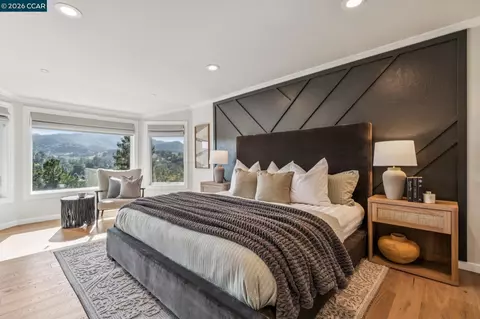 Bedroom - 3175 Surmont Dr, Lafayette, CA 94549 photo 1 of 7