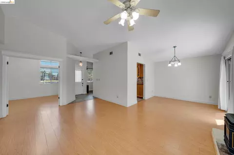 Living - 1733 Pine Ct, Oakley, CA 94561 photo 1 of 2