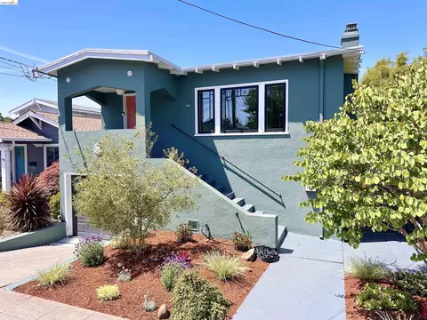 2210 Browning St, Berkeley, CA 94702