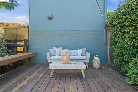 Exterior - 2210 Browning St, Berkeley, CA 94702 photo 6 of 12
