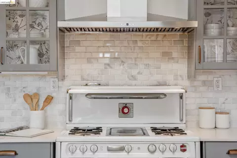 Kitchen - 2210 Browning St, Berkeley, CA 94702 photo 3 of 3