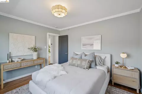 Bedroom - 2210 Browning St, Berkeley, CA 94702 photo 1 of 7
