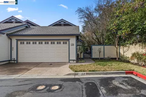 1168 Tiffany Ln, Pleasanton, CA 94566