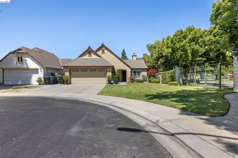 1821 Bumgardner Ct, Modesto, CA 95355