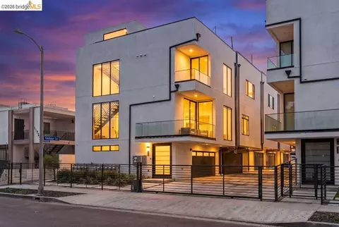 6503 N Contour Ln, North Hollywood, CA 91606
