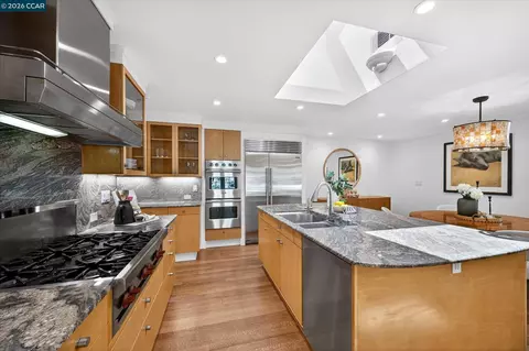 Kitchen - 1165 Glen Rd, Lafayette, CA 94549 photo 2 of 2
