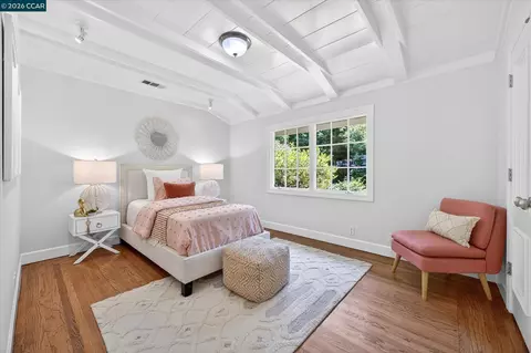 Bedroom - 1165 Glen Rd, Lafayette, CA 94549 photo 3 of 3