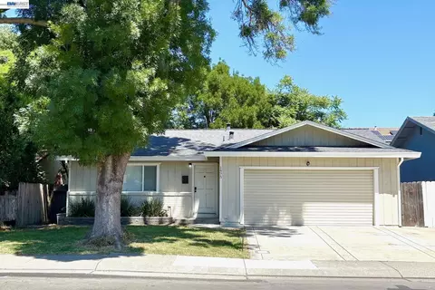 1475 Christina Ave, Stockton, CA 95204