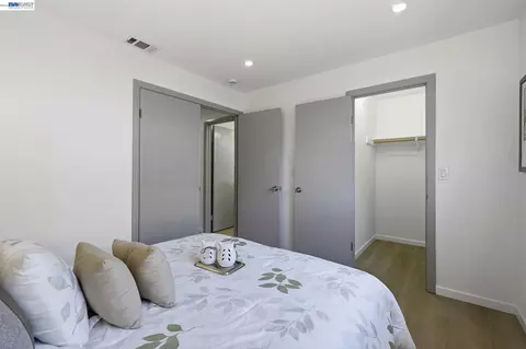 Bedroom - 1137 Hidden Meadow Pl, Manteca, CA 95337 photo 4 of 8
