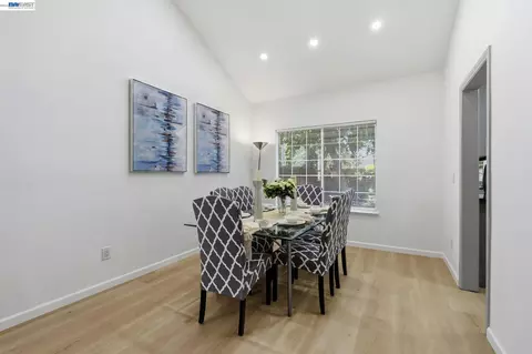 Dining - 1137 Hidden Meadow Pl, Manteca, CA 95337 photo 3 of 3