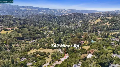 742 Miner Rd, Orinda, CA 94563