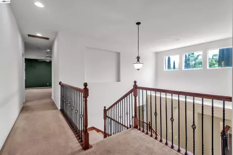 Entry Way - 2630 Annette Ct, Tracy, CA 95304 photo 3 of 5