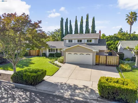 5895 Black Ave, Pleasanton, CA 94566