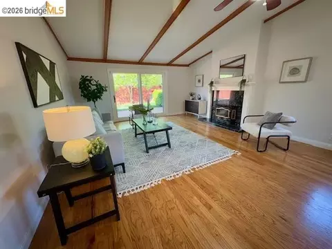 901 Helix Dr, Concord, CA 94518 photo 34